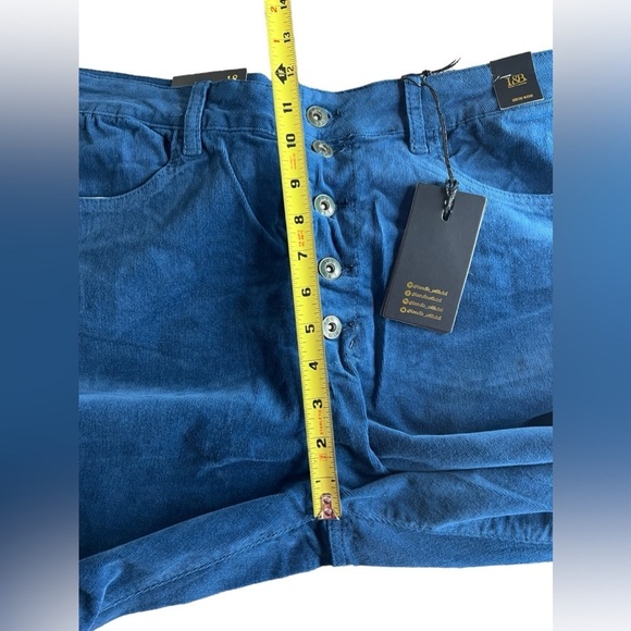 Lucky And Blessed Women's  Carson Corduroy Flare - Picture 13 of 15